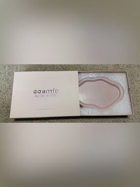 NWT. Cosmic by Kylie Jenner Multipurpose Fragrance Tray from Kylie Cosmetics.